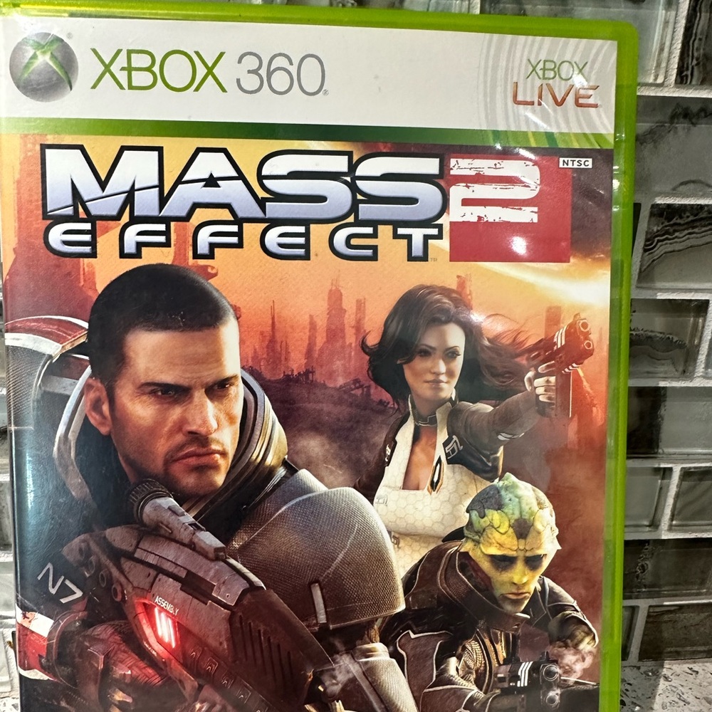 Mass Effect 2 - Microsoft Xbox 360 - Used